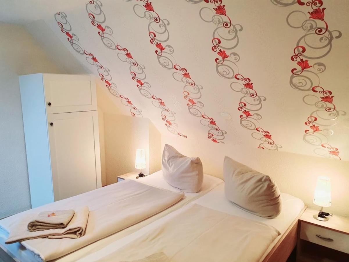 Hotel Up Diek Carolinensiel Ngoại thất bức ảnh
