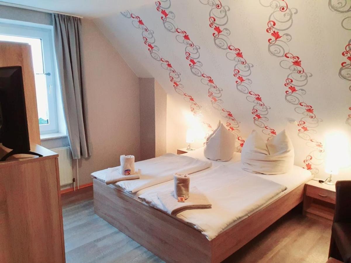 Hotel Up Diek Carolinensiel Ngoại thất bức ảnh